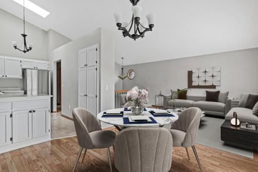 1048 Aston Cir_ Burnsville_ MN-7.jpg
