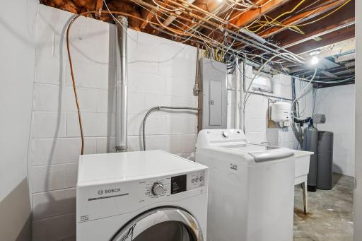 Lower level laundry room