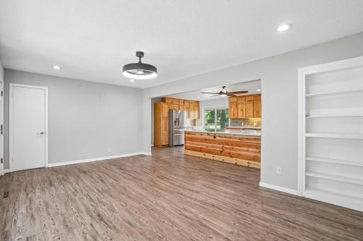 7-web-or-mls-Lead St-S0208-007.jpg