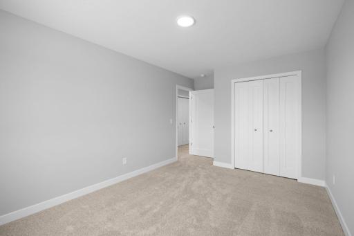 2181 Westpointe Drive, Hastings, MN 55033