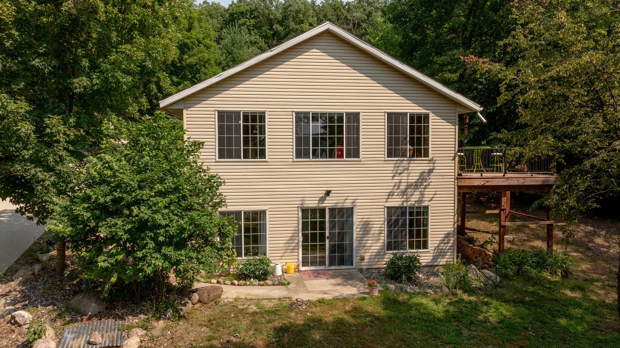 7120285