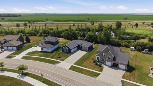 916 Sunset Drive, Mapleton, ND 58059