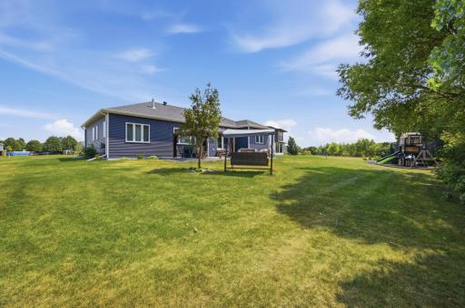 916 Sunset Drive, Mapleton, ND 58059