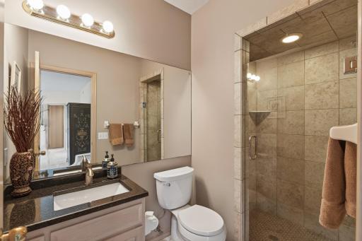 En-suite bathroom in lower level bedroom 5