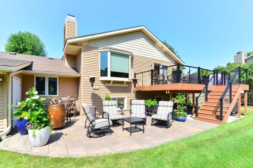 17400 Barrington Court, Minnetonka, MN 55345