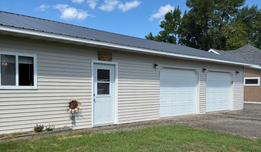 Bonus Room in Garage