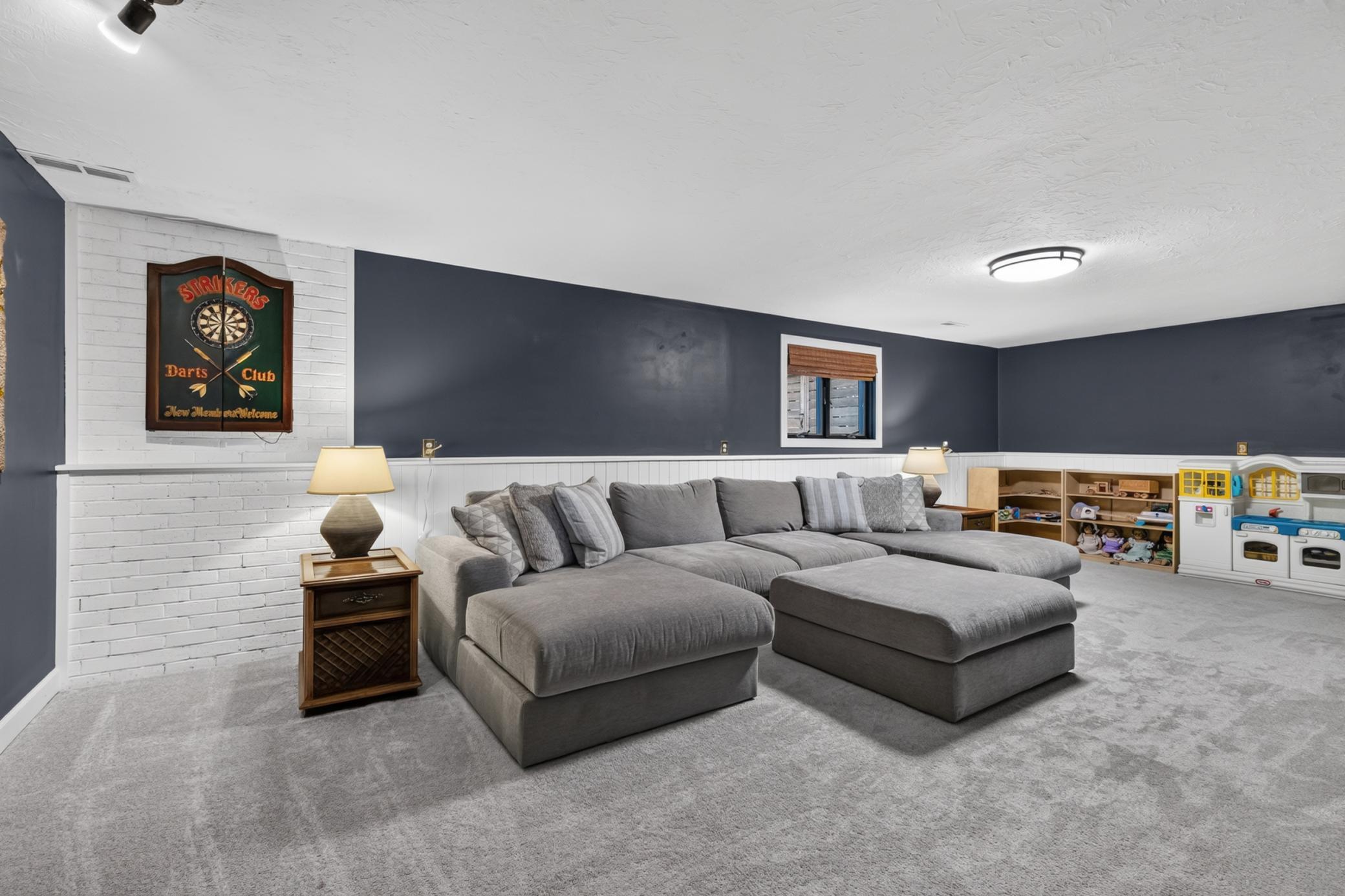 Family Room features wide open space, perfect for play or relaxing!
