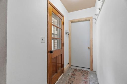 29-web-or-mls-7848 Wyoming Trl-29.jpg