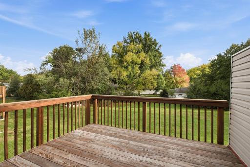 815 Ravoux Circle, Chaska, MN 55318