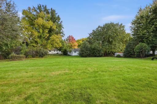 815 Ravoux Circle, Chaska, MN 55318
