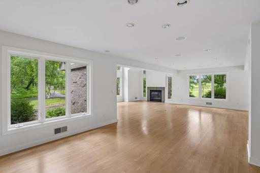 4602 Merilane Avenue, Edina, MN 55436