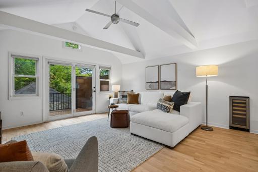 Living room with direct access to the deck, extending the living space outdoors.
