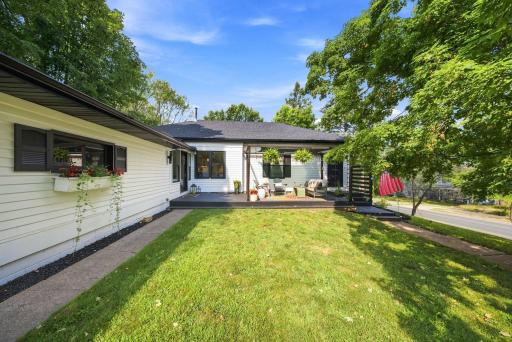 Ranch/bungalow style