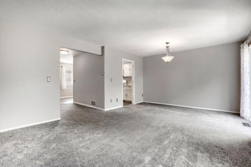 12217 Drake St NW - Web Quality - 014 - 14 Family Room.jpg