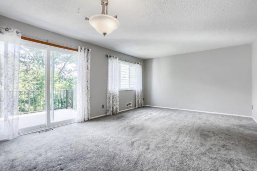 12217 Drake St NW - Web Quality - 012 - 12 Family Room - Copy.jpg