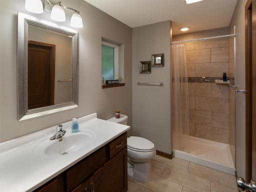 Primary Bathroom-heated floors