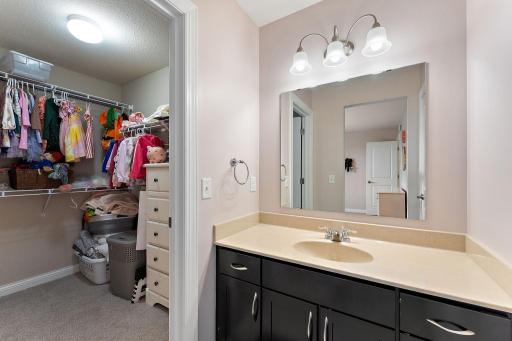 5255 Jewel Lane N, Plymouth, MN 55446