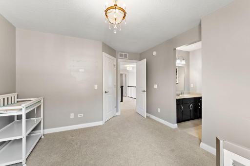 5255 Jewel Lane N, Plymouth, MN 55446