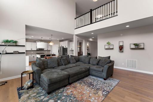 5255 Jewel Lane N, Plymouth, MN 55446