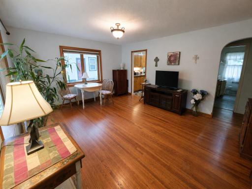1233 8th Avenue NE, Brainerd, MN 56401
