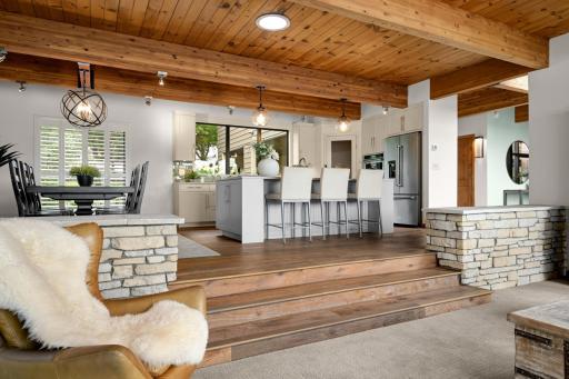 Breakfast Bar w/Quartz C-Tops. Soft Close Cabinets & More!