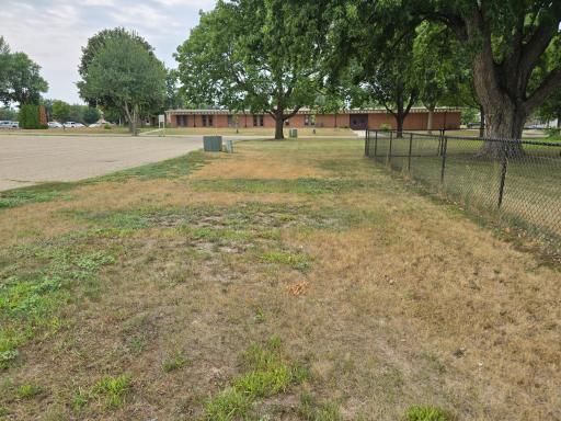 306 E Crawford Street, Luverne, MN 56156