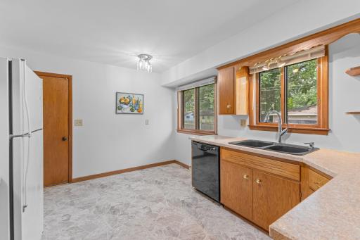171 63rd Way NE, Fridley, MN 55432