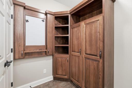 16299 Stemmer Ridge Road NW, Prior Lake, MN 55379