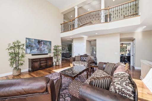 16299 Stemmer Ridge Road NW, Prior Lake, MN 55379