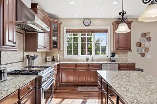 16299 Stemmer Ridge Road NW, Prior Lake, MN 55379