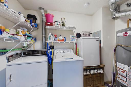 32 11th Avenue S, 215, Hopkins, MN 55343
