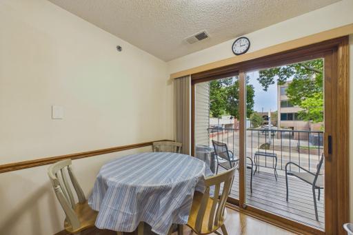 32 11th Avenue S, 215, Hopkins, MN 55343