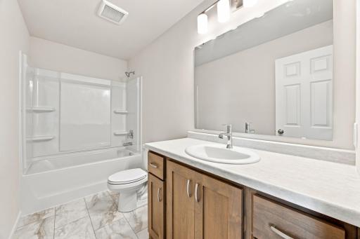 8529 61st Street S, Horace, ND 58047
