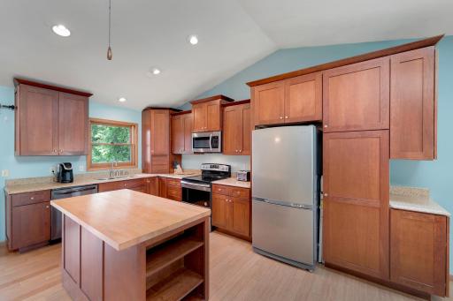 457 77th Street SE, Delano, MN 55328