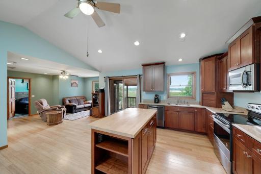 457 77th Street SE, Delano, MN 55328