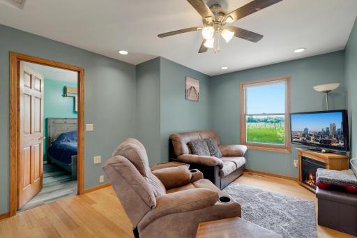 457 77th Street SE, Delano, MN 55328