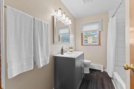 5220 Lowry Terrace, Golden Valley, MN 55422