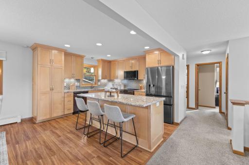 5220 Lowry Terrace, Golden Valley, MN 55422