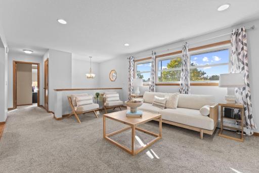 5220 Lowry Terrace, Golden Valley, MN 55422
