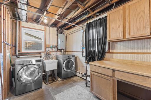 5220 Lowry Terrace, Golden Valley, MN 55422