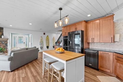 56-web-or-mls-26751 Fremont Dr-56.jpg