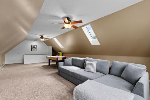 72-web-or-mls-26751 Fremont Dr-72.jpg