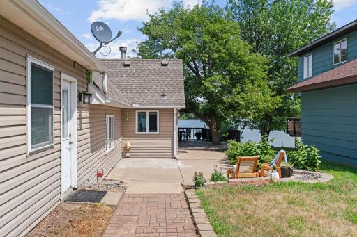 5-web-or-mls-26751 Fremont Dr-5.jpg