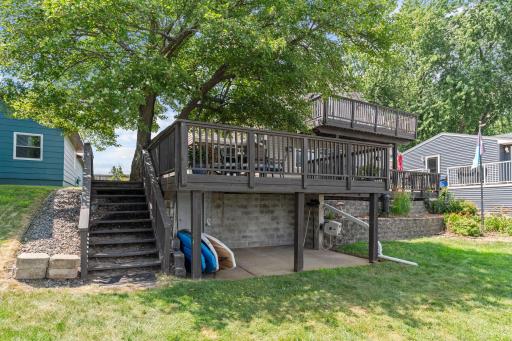 17-web-or-mls-26751 Fremont Dr-17.jpg