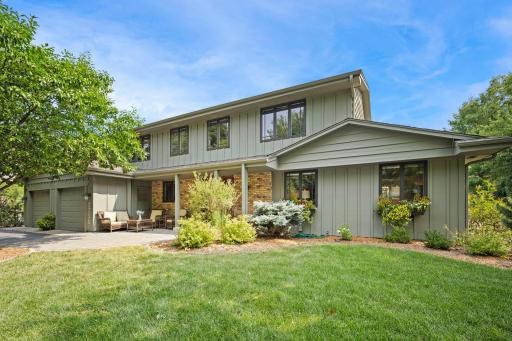 2750 Fountain Lane N, Plymouth, MN 55447
