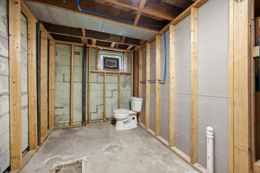 2013 7th Street N, Fargo, ND 58102