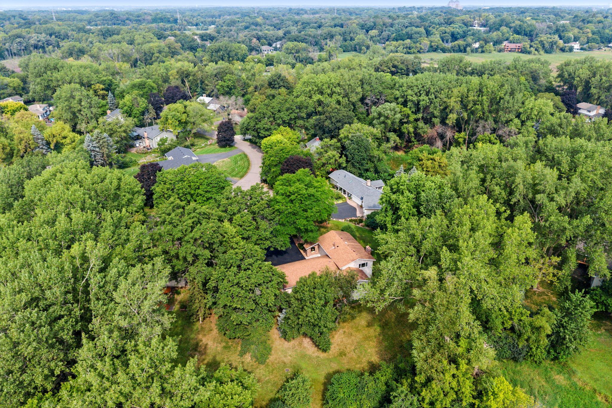Minnetonka, where that sense of nature and privacy comes with the convenience of being close to everyday shopping, dining, parks, trails and access to several incredible school options!
