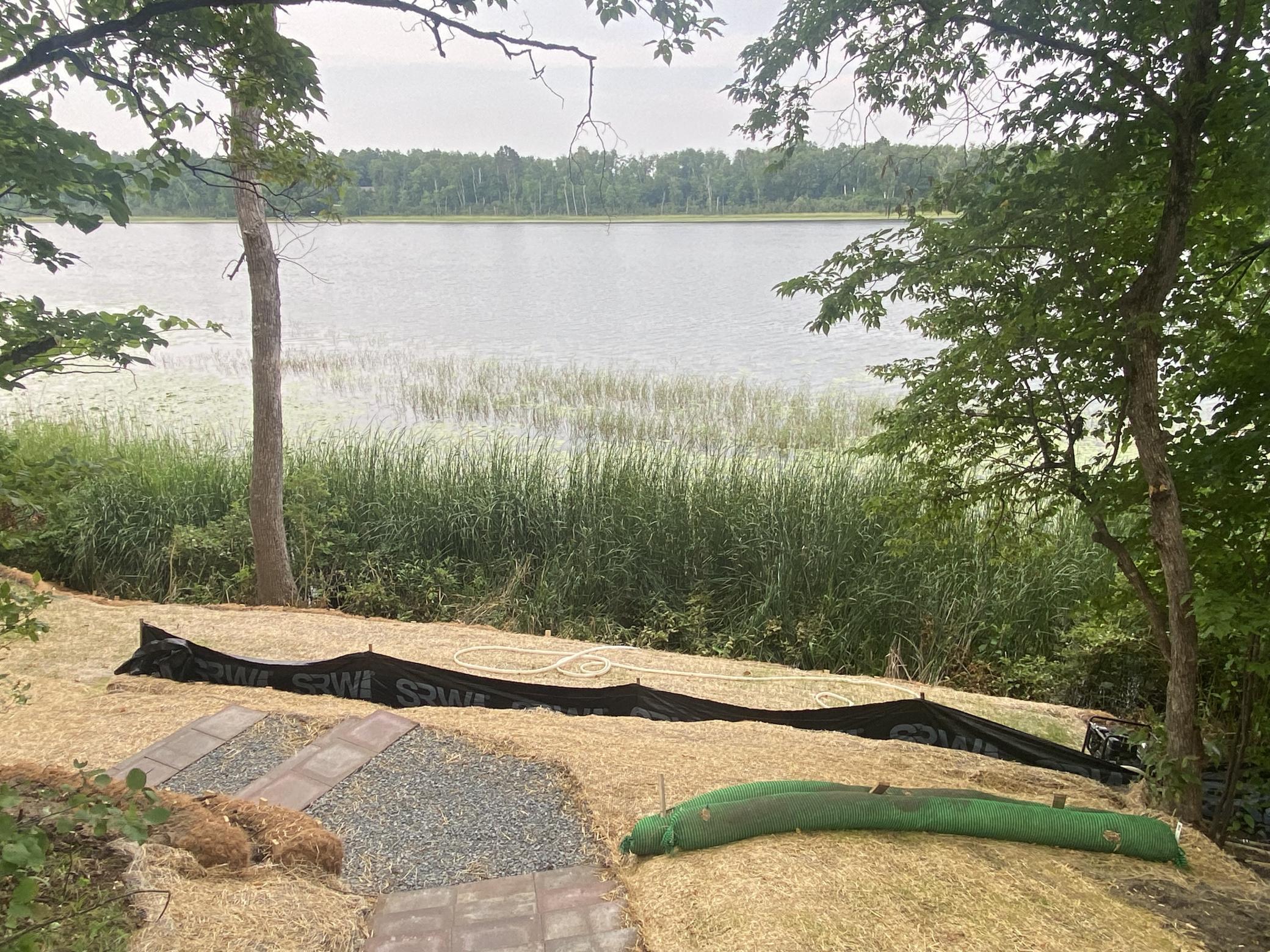 Lake w/ open access