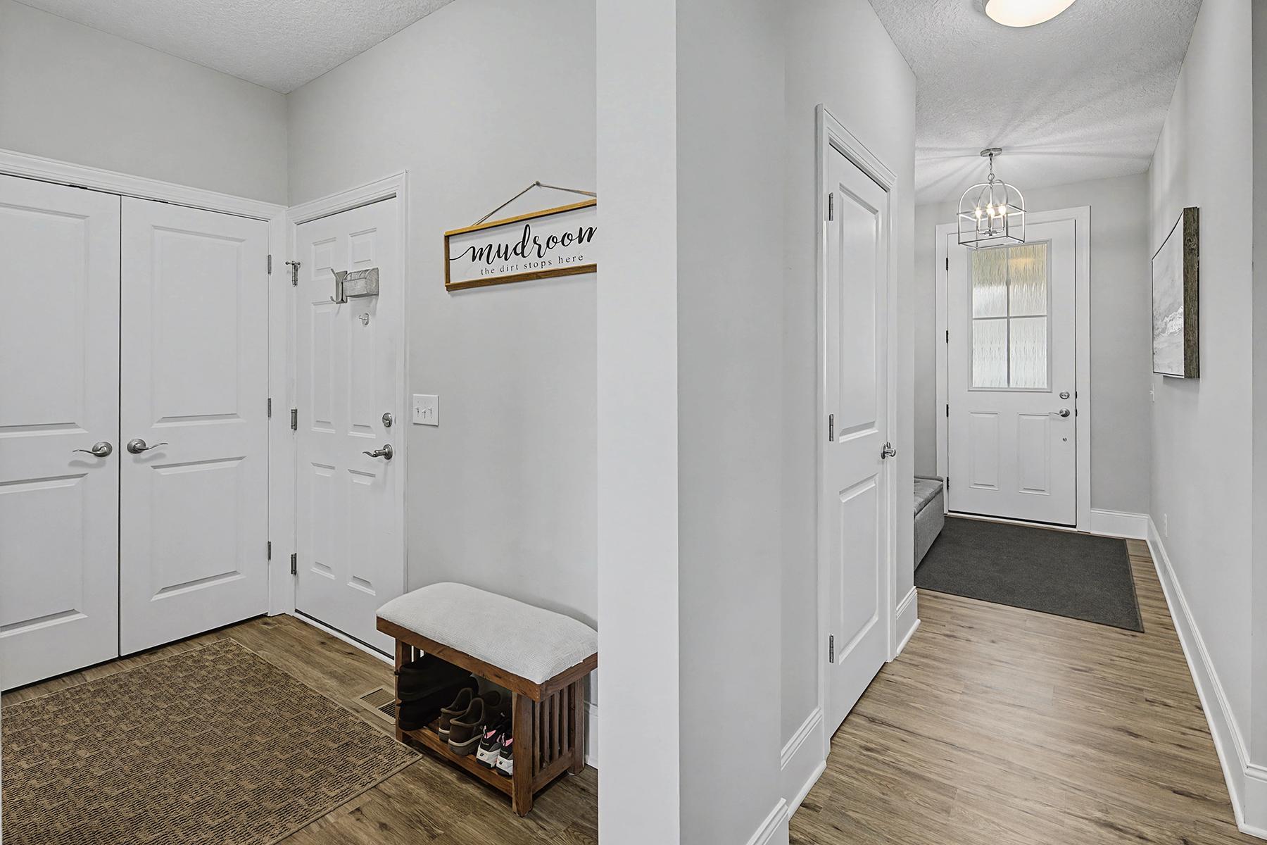 View of Foyer and Mud Room