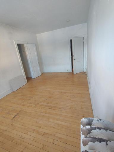 3701 Fremont Ave N Minneapolis Mn 55412 Picture Unit Room #3.jpeg
